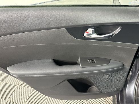 Used 2022 Kia Forte GT-Line FWD image 24