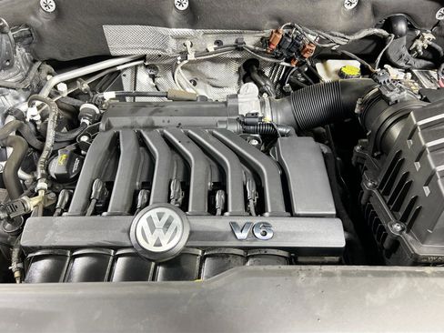 Used 2023 Volkswagen Atlas SE image 30