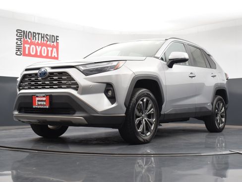 Used 2023 Toyota RAV4 Limited image 34