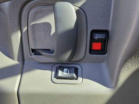 Used 2024 GMC Savana 2500 w/ Driver Convenience Package RWD image 22