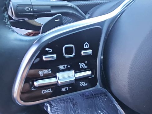 Used 2023 Mercedes-Benz CLA 250 4MATIC image 18