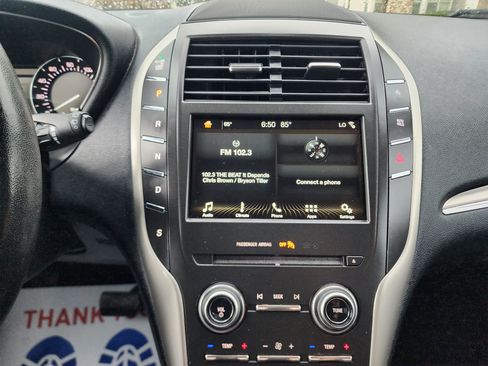 Used 2018 Lincoln MKC Premiere FWD image 31
