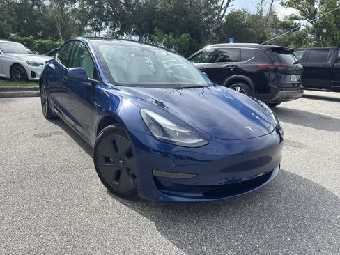 Used 2023 Tesla Model 3 Standard Range RWD image 6
