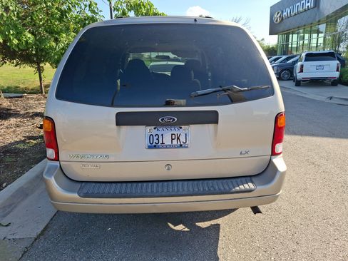 Used 2003 Ford Windstar LX FWD image 8