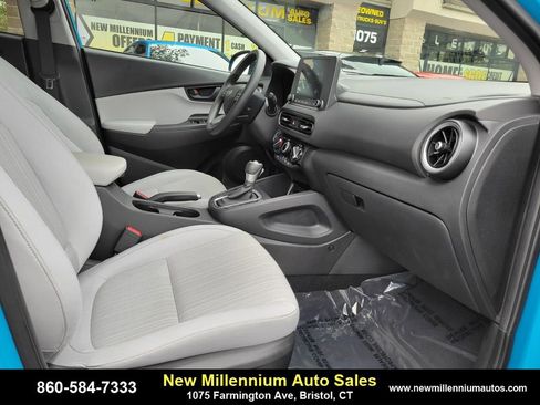 Used 2023 Hyundai Kona SEL w/ Cargo Package image 11
