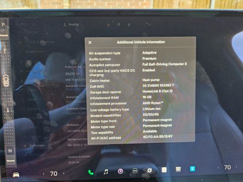 Used 2022 Tesla Model X Plaid image 5