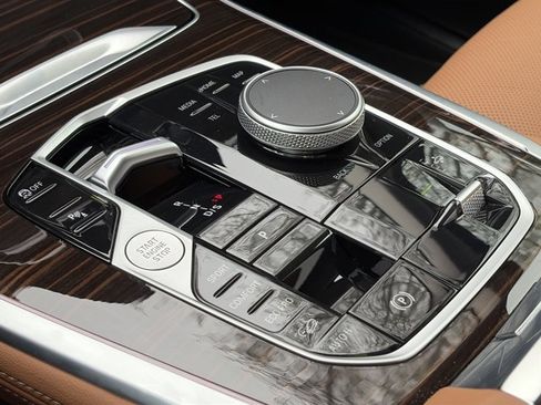 Certified 2026 BMW X7 xDrive40i image 27