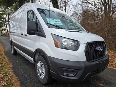 New 2026 Ford Transit 250 148 Medium Roof image 30