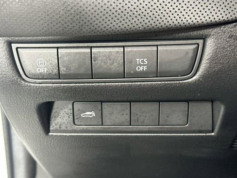 Used 2025 MAZDA CX-50 AWD 2.5 S w/ Preferred Package image 19