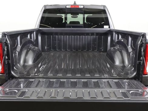 Used 2022 RAM 1500 Big Horn image 16