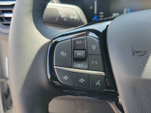 New 2024 Ford Escape SE image 11