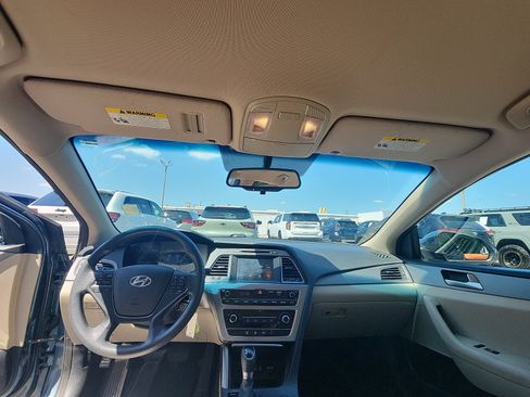 Used 2016 Hyundai Sonata SE FWD image 19