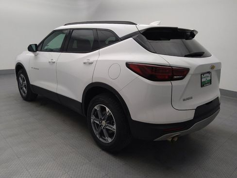 Used 2024 Chevrolet Blazer LT w/ Convenience Package FWD image 3