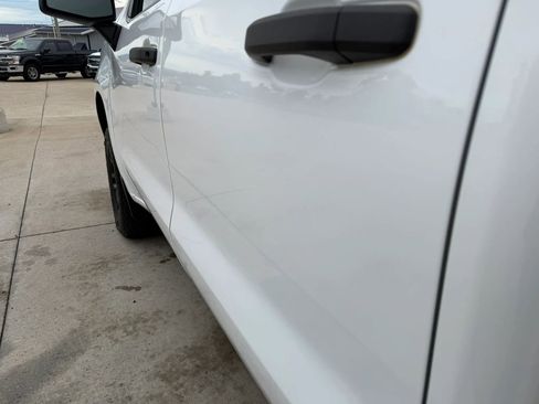 Used 2019 Chevrolet Silverado 1500 Custom Trail Boss w/ Custom Convenience Package AWD/4WD image 62