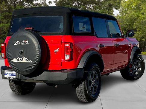 Used 2023 Ford Bronco Big Bend image 5