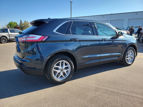 Used 2023 Ford Edge SEL AWD/4WD image 4