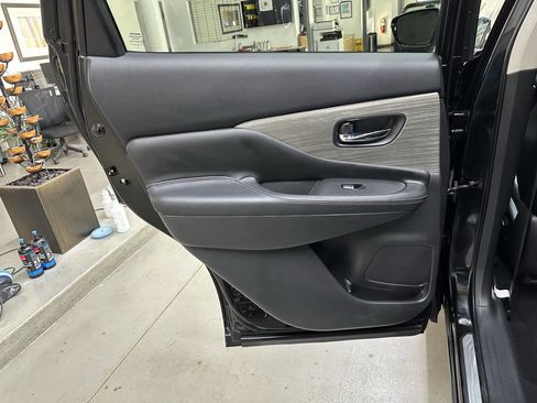 Used 2015 Nissan Murano SL w/ SL Technology Package image 12