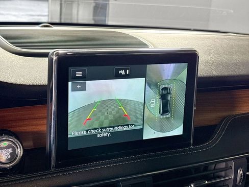 Used 2022 Lincoln Corsair Reserve w/ Equipment Group 201A image 17