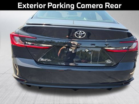Used 2025 Toyota Camry SE FWD image 8
