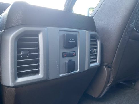 Used 2015 Ford F150 King Ranch w/ Equipment Group 601A Luxury AWD/4WD image 15