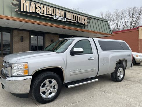 Used 2012 Chevrolet Silverado 1500 LT w/ Chrome Essentials Package image 2
