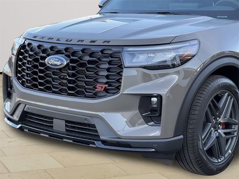 New 2026 Ford Explorer ST w/ Sun And Sound Package image 36