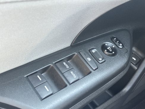 Used 2016 Honda Civic EX image 28