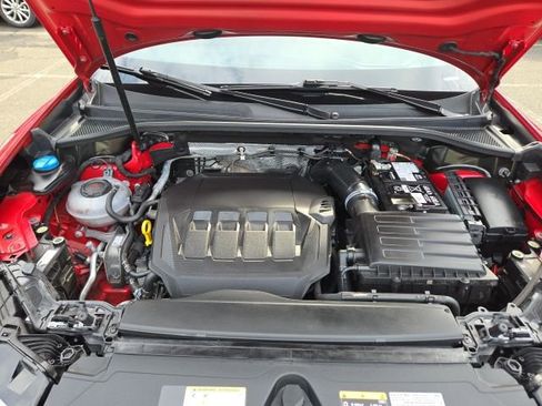 Used 2024 Audi Q3 2.0T Premium Plus w/ Premium Plus Package image 16