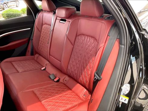 Used 2023 Audi e-tron S Prestige w/ Prestige Package AWD/4WD image 19