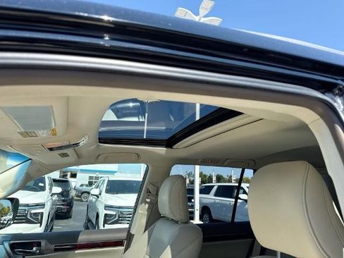 Used 2017 Lexus GX 460 Luxury image 19