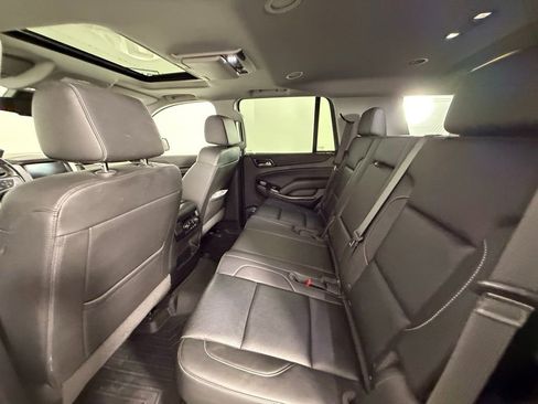 Used 2019 GMC Yukon SLT w/ Open Road Package AWD/4WD image 19