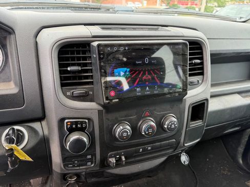 Used 2017 RAM 1500 Express AWD/4WD image 17