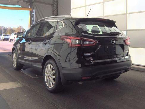 Used 2022 Nissan Rogue Sport SV w/ Technology Package AWD/4WD image 5