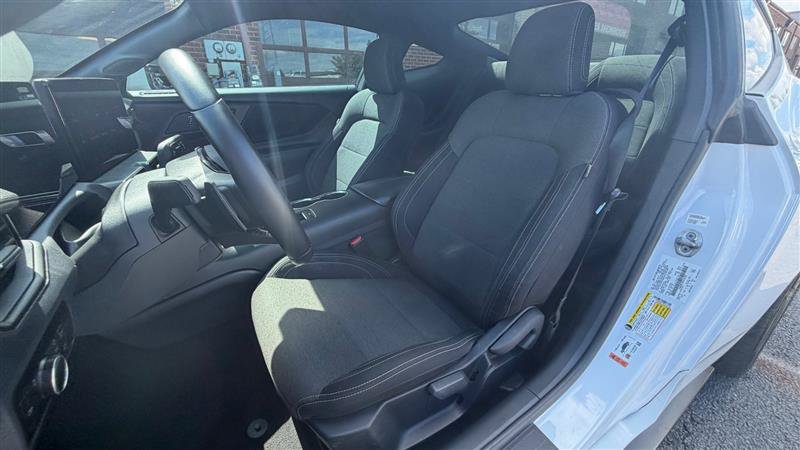 Used 2024 Ford Mustang GT RWD image 19