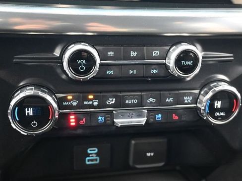 Certified 2021 Ford F150 Lariat w/ Max Trailer Tow Package image 22