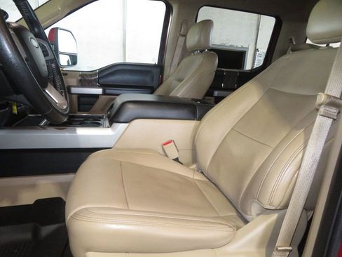 Used 2017 Ford F250 Lariat w/ Lariat Value Package image 24