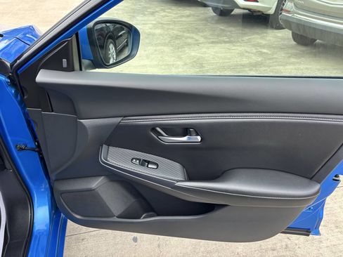 Used 2023 Nissan Sentra SV image 22