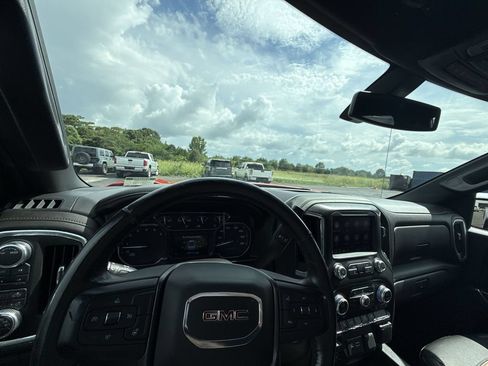 Certified 2021 GMC Sierra 1500 AT4 AWD/4WD image 16