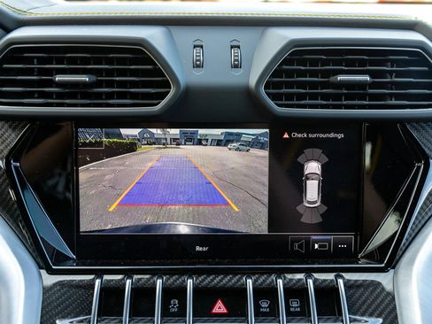 Used 2024 Lamborghini Urus S image 27