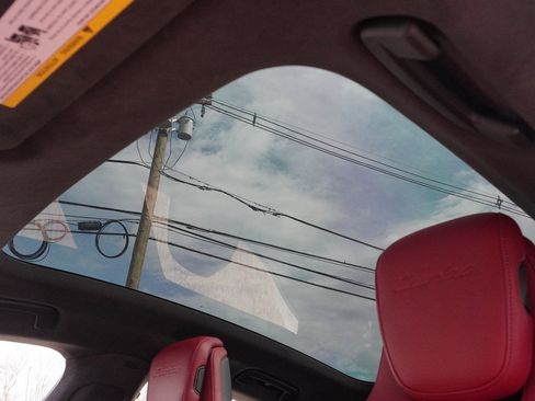 Used 2021 Porsche Taycan Turbo image 23