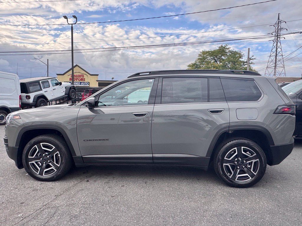 New 2026 Jeep Cherokee Laredo AWD/4WD image 4