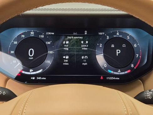 Used 2025 Land Rover Range Rover Autobiography AWD/4WD image 38