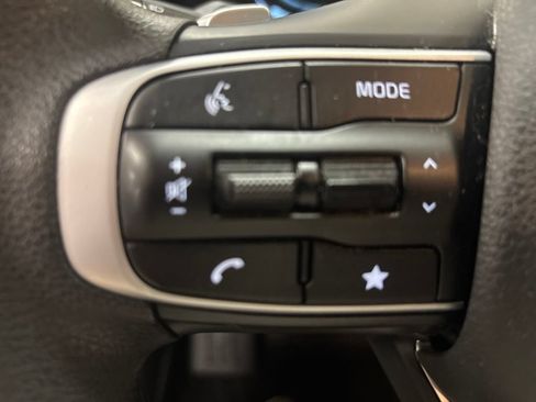 Used 2023 Kia Sportage LX AWD/4WD image 19