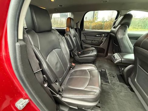 Used 2014 GMC Acadia SLT image 11