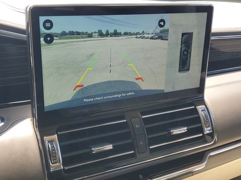 Certified 2023 Lincoln Navigator Black Label AWD/4WD image 17