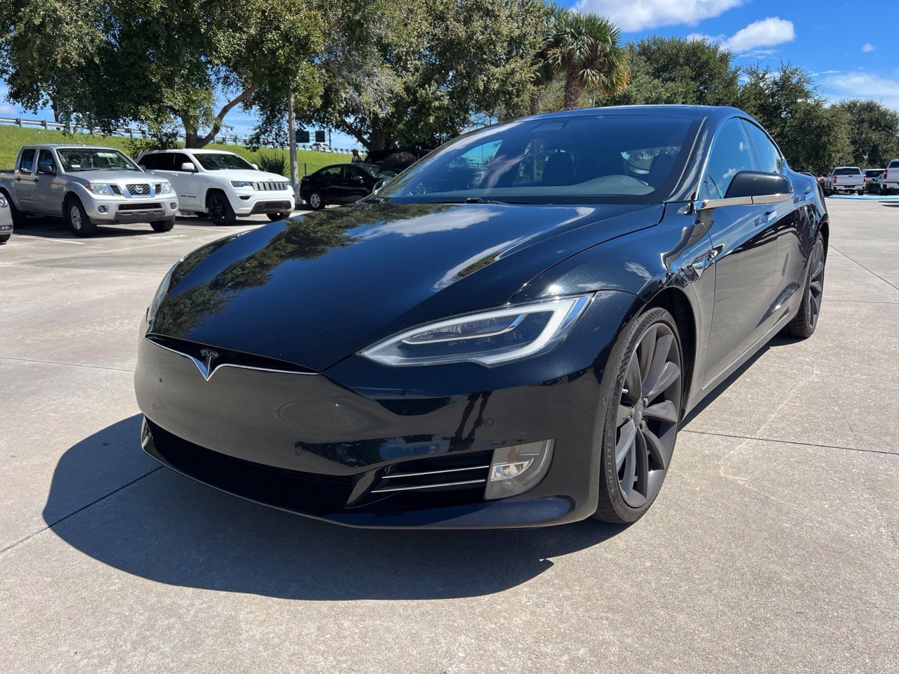 Used 2017 Tesla Model S 100D AWD/4WD image 1