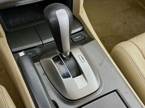 Used 2012 Honda Accord EX-L image 23