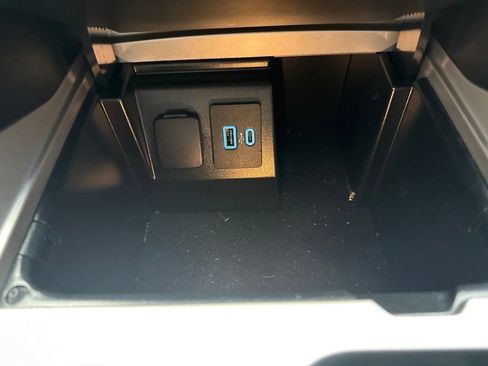 Used 2023 Ford Explorer ST w/ Equipment Group 401A AWD/4WD image 30