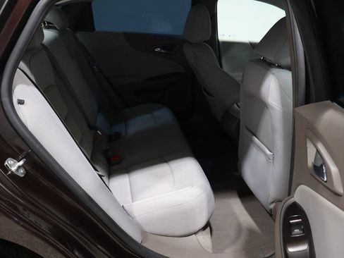 Used 2020 Chevrolet Malibu LS w/ Driver Confidence Package II image 22