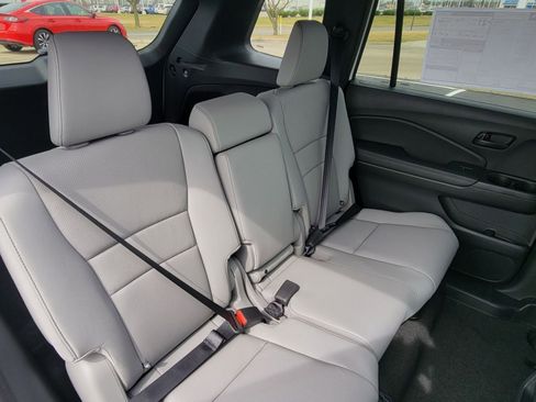 Used 2023 Honda Passport EX-L image 20